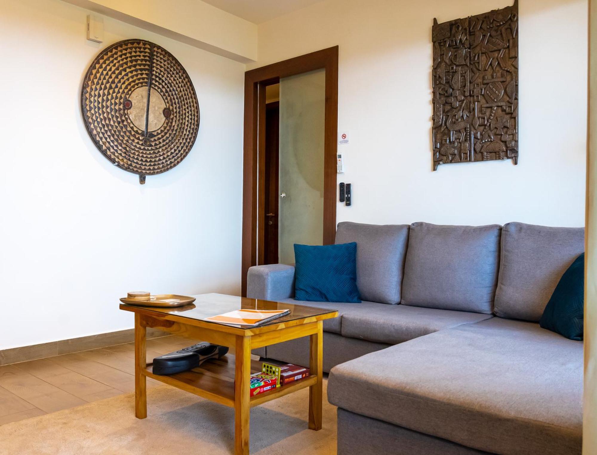 Solea 1 Bedroom Apartment - Central, Comfortable, Cozy, Balcony, Pool, Gym Акра Екстериор снимка